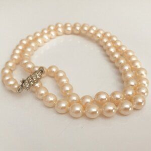 2 Vintage Faux-Pearl Necklaces